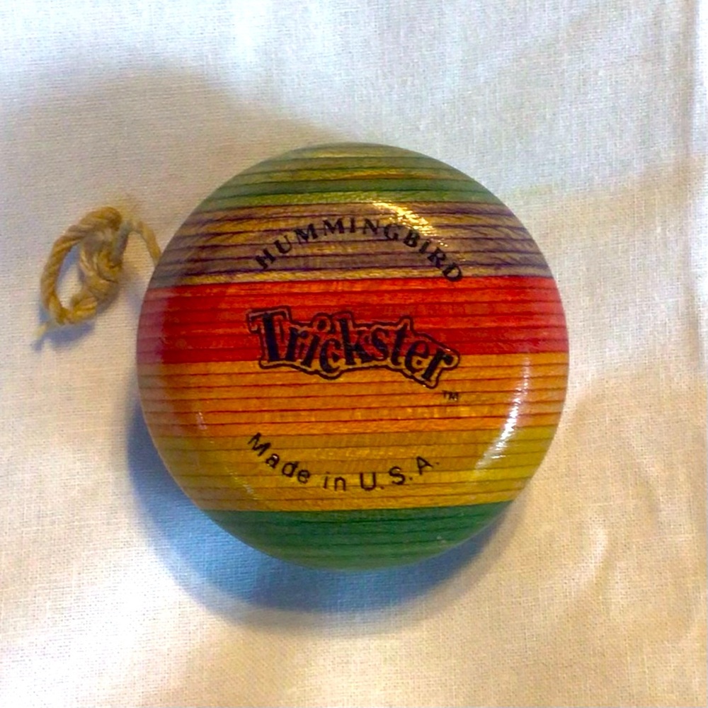 Yo-yo Hummingbird Trickster.